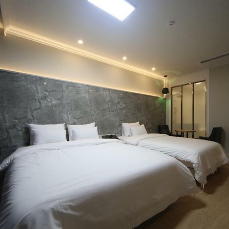 Bestie Hotel ปูซาน ภายนอก รูปภาพ