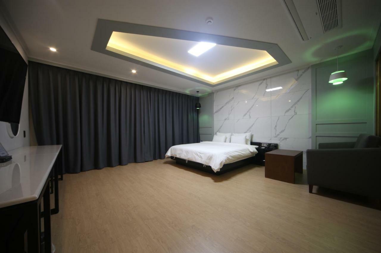 Bestie Hotel ปูซาน ภายนอก รูปภาพ